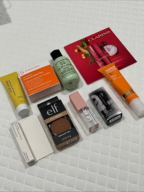 Makeup + Skincare Bundle New